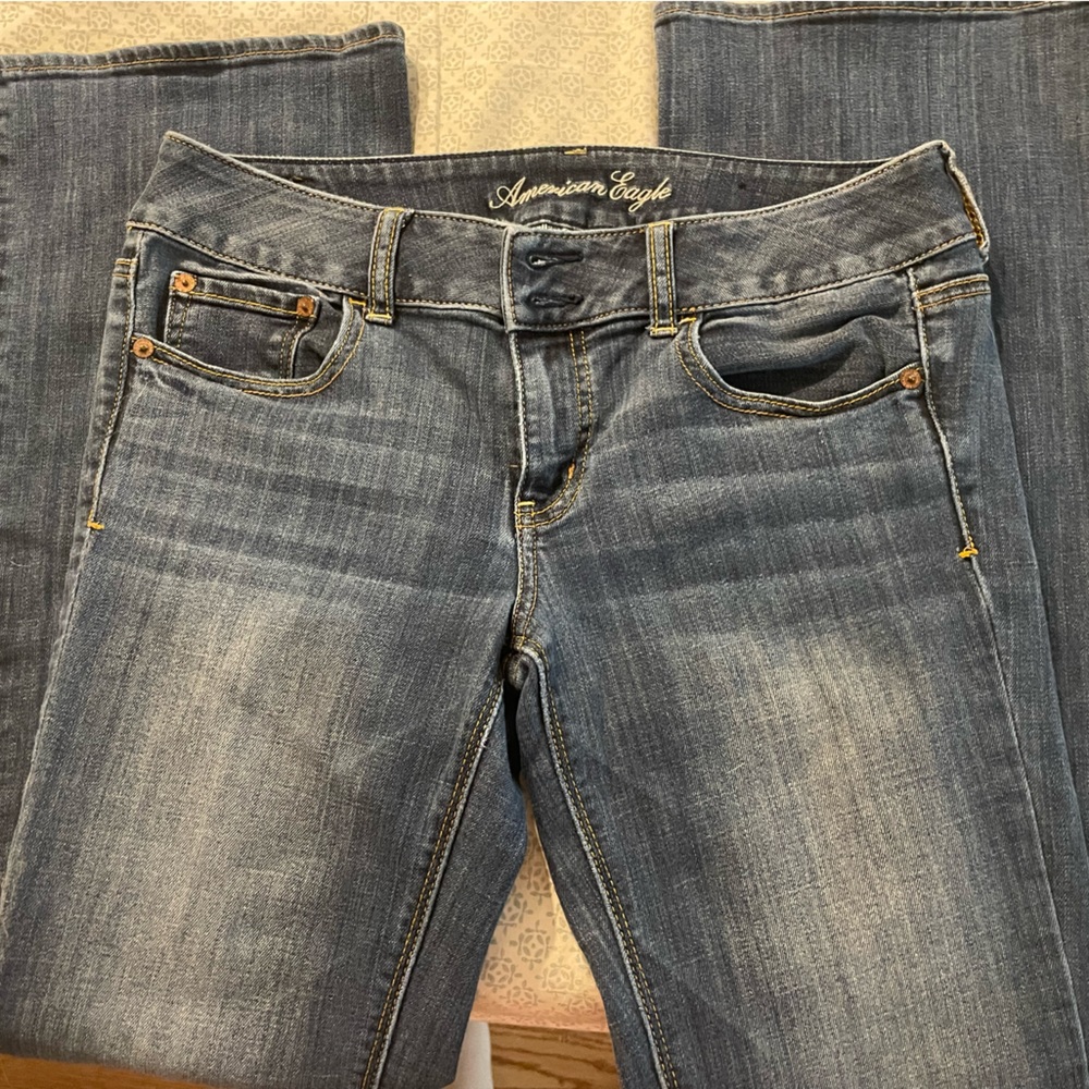 American eagle jeans